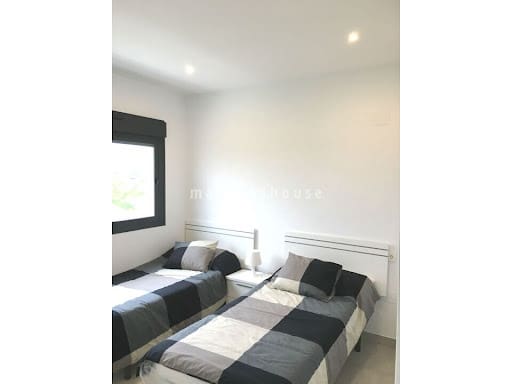 3 soveværelse Villa til salg i Villamartin med swimmingpool - € 499.900 (Ref: 9803815)