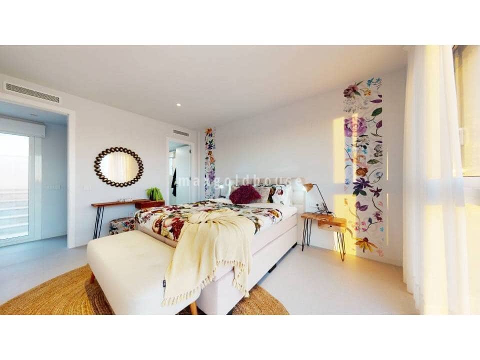 Chalet de 3 habitaciones en Muchamiel / Mutxamel en venta con piscina - 450.000 € (Ref: 9810923)