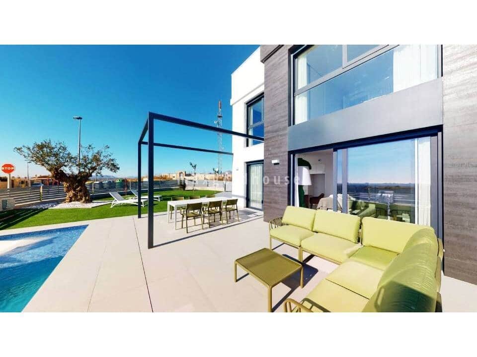 Chalet de 3 habitaciones en Muchamiel / Mutxamel en venta con piscina - 450.000 € (Ref: 9810923)