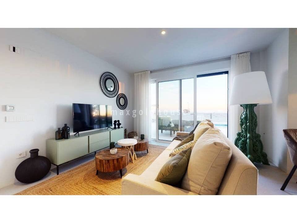 Chalet de 3 habitaciones en Muchamiel / Mutxamel en venta con piscina - 450.000 € (Ref: 9810923)