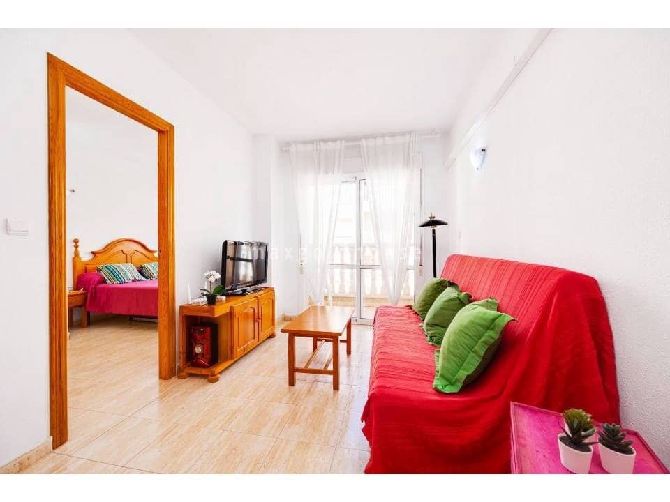 2 soverom Leilighet til salgs i Torrevieja med svømmebasseng - € 145 900 (Ref: 9814020)