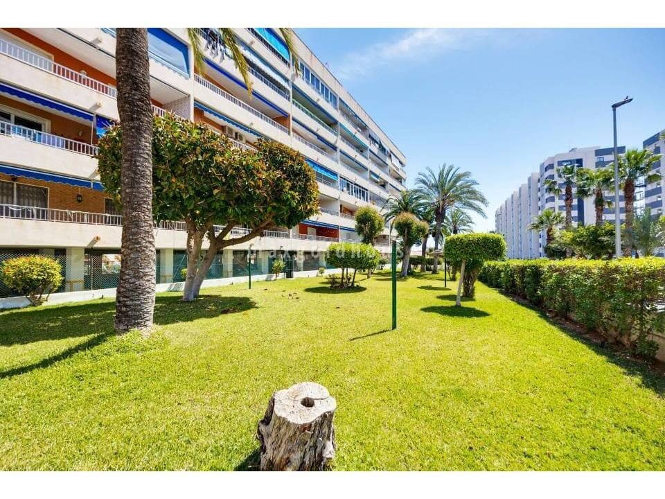 3 soveværelse Lejlighed til salg i Orihuela Costa med swimmingpool - € 239.900 (Ref: 9814021)
