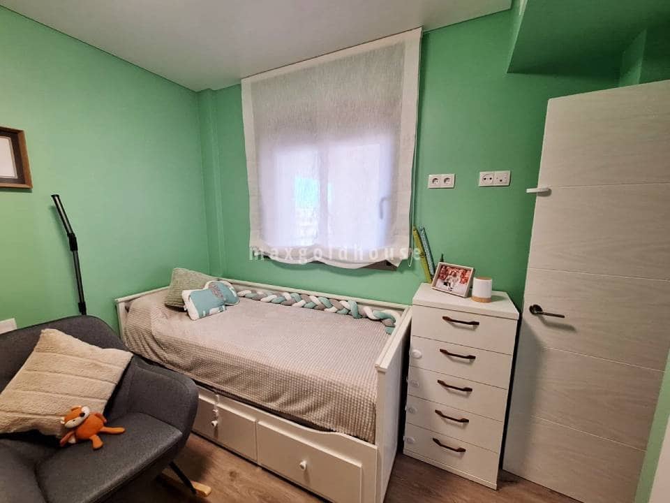 2 soverom Leilighet til salgs i Los Dolses med svømmebasseng - € 270 000 (Ref: 9814128)
