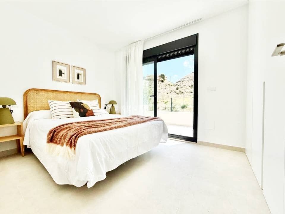 2 bedroom Villa for sale in Cox with pool - € 223,000 (Ref: 9828108)