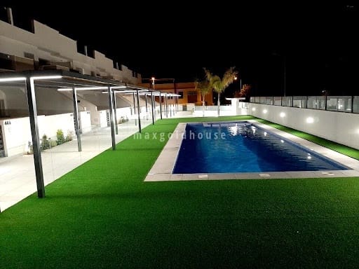 2 soverom Leilighet til salgs i Pilar de la Horadada med svømmebasseng - € 245 000 (Ref: 9832319)