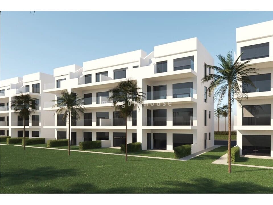 2 bedroom Apartment for sale in Condado de Alhama with pool - € 225,000 (Ref: 9848470)