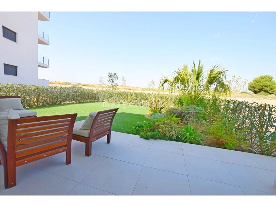 2 bedroom Apartment for sale in Condado de Alhama with pool - € 225,000 (Ref: 9848470)