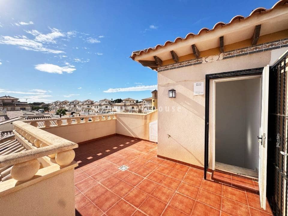 2 sovrum Hus till salu i Orihuela Costa med pool - 219 900 € (Ref: 9848483)