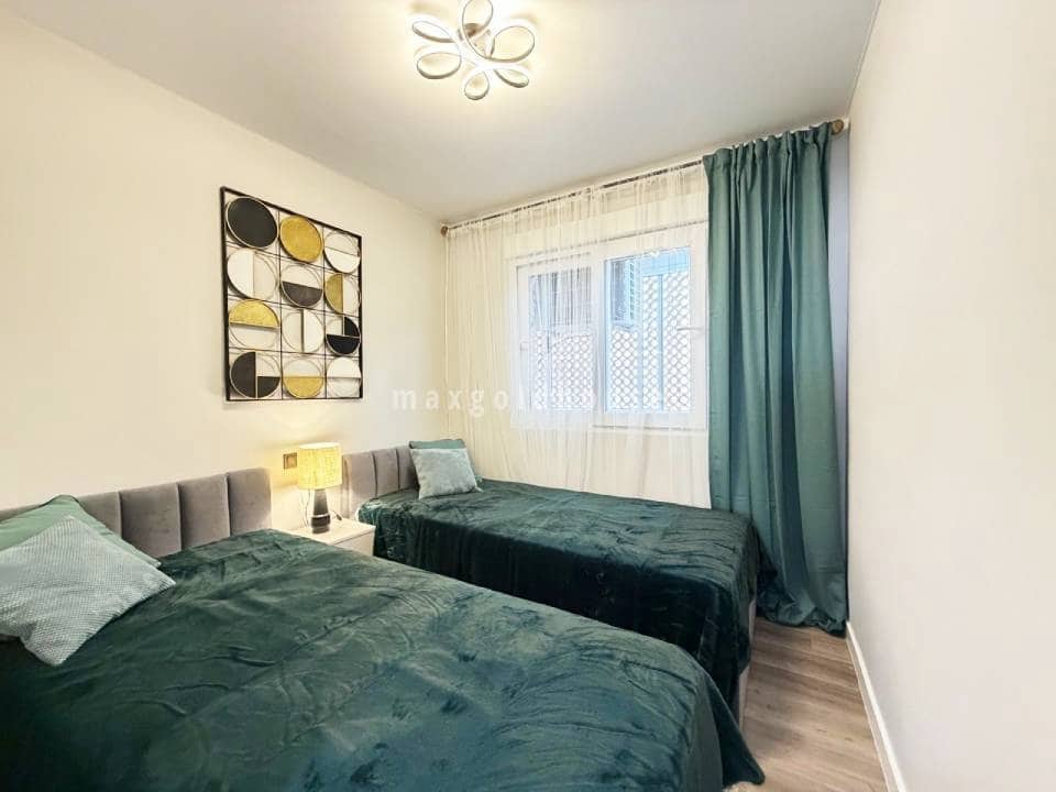 2 soveværelse Lejlighed til salg i Torrevieja - € 179.900 (Ref: 9873872)