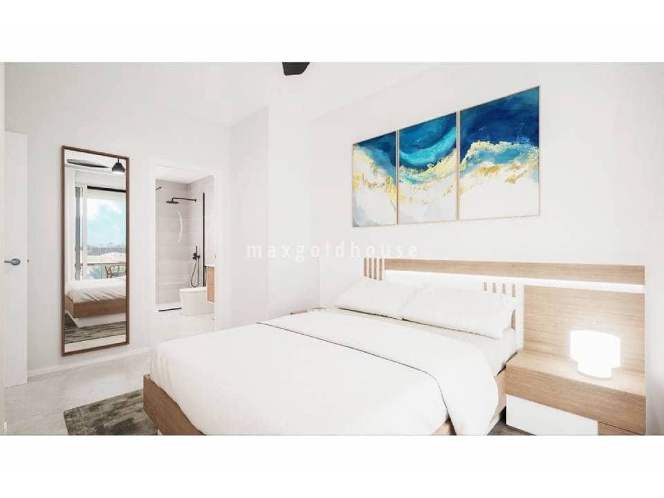 3 bedroom Apartment for sale in Los Alcazares with pool - € 359,900 (Ref: 9875332)