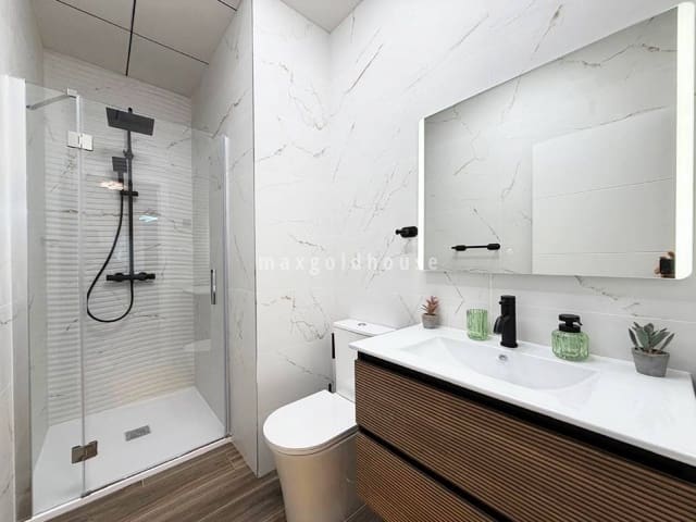 2 camera da letto Appartamento in vendita in Torrevieja - 155.000 € (Rif: 9877680)