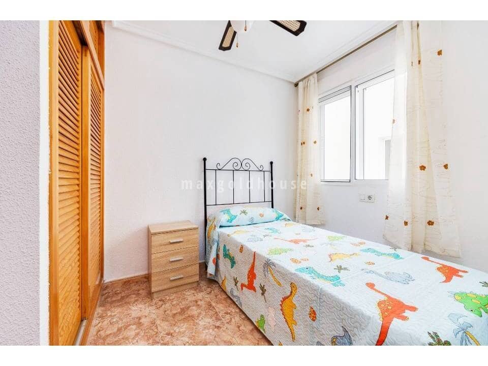 2 Zimmer Apartment zu verkaufen in Torrevieja - 139.900 € (Ref: 9890685)