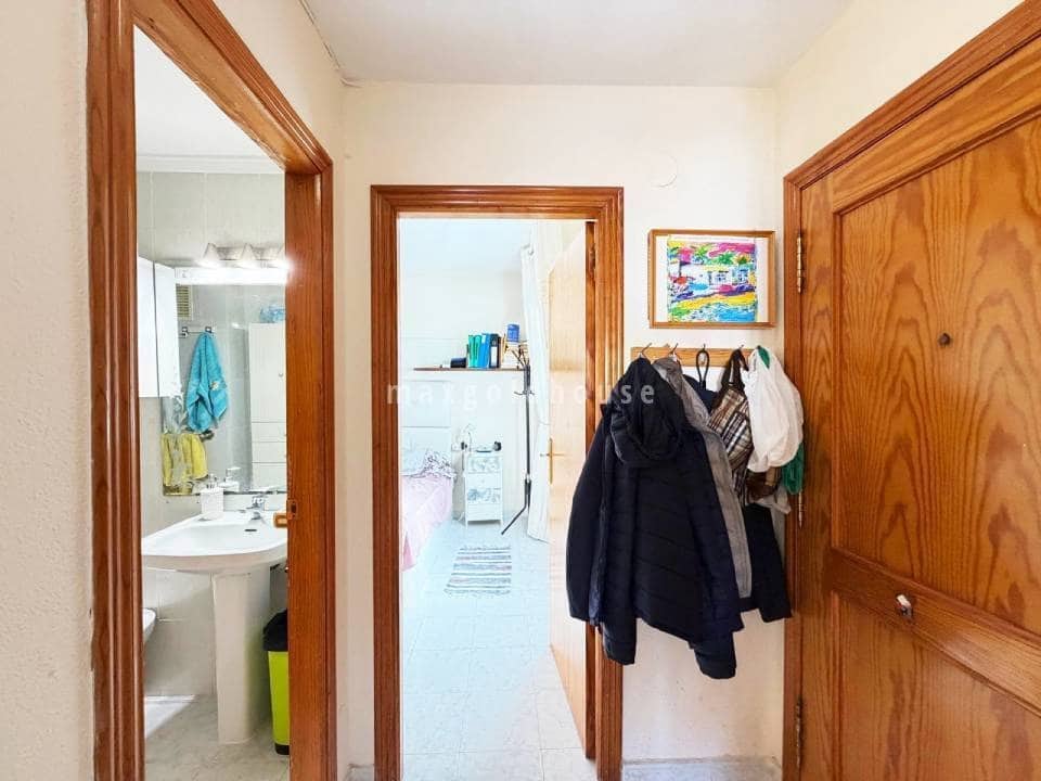 1 soverom Leilighet til salgs i Torrevieja - € 126 000 (Ref: 9895619)