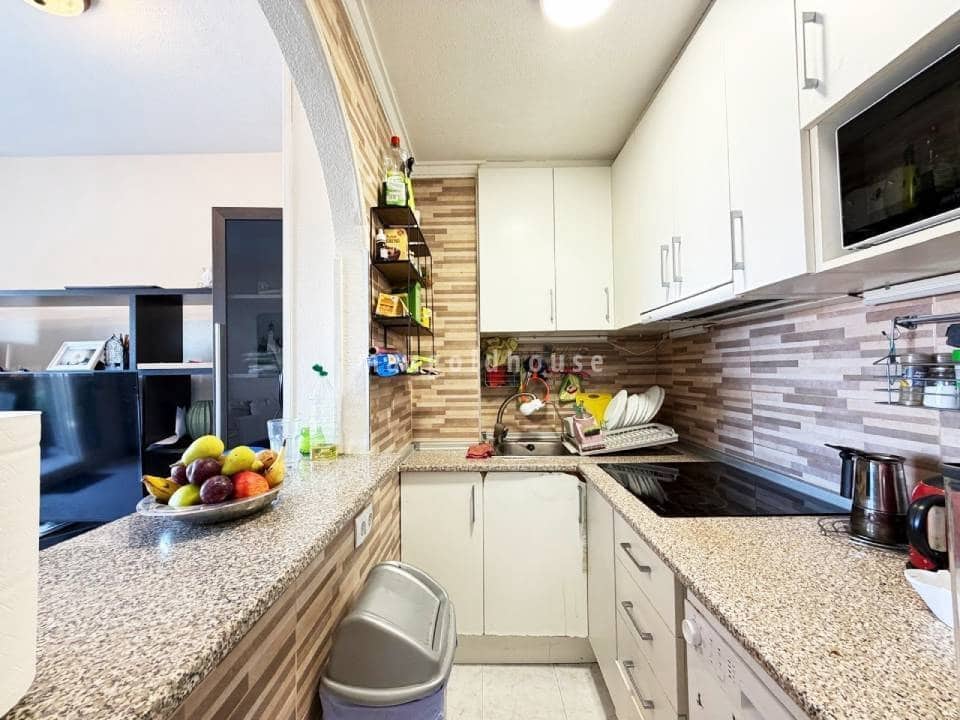 1 soverom Leilighet til salgs i Torrevieja - € 126 000 (Ref: 9895619)