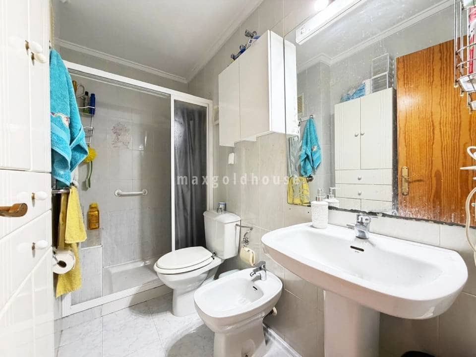 1 soverom Leilighet til salgs i Torrevieja - € 126 000 (Ref: 9895619)