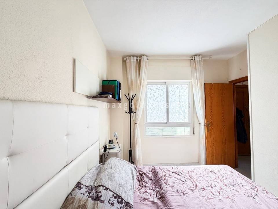 1 soverom Leilighet til salgs i Torrevieja - € 126 000 (Ref: 9895619)