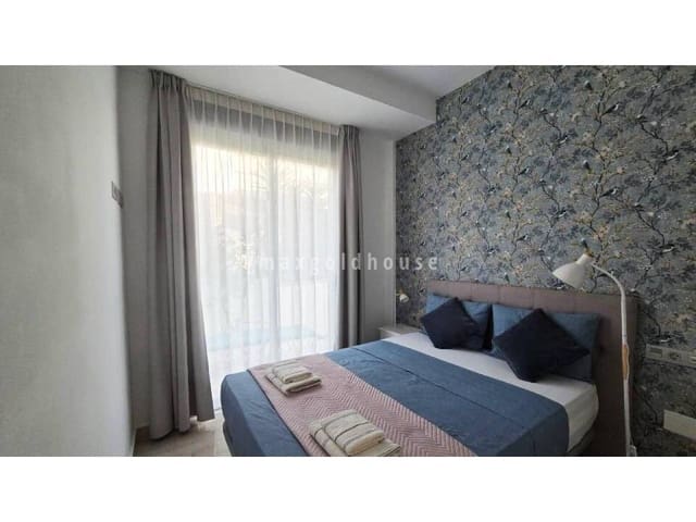 Chalet de 3 habitaciones en Ciudad Quesada, Rojales en venta con piscina - 415.000 € (Ref: 9909834)