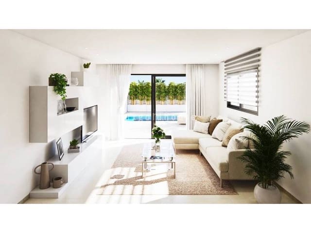 3 soverom Villa til salgs i La Marina, Elche / Elx med svømmebasseng - € 395 000 (Ref: 9969199)