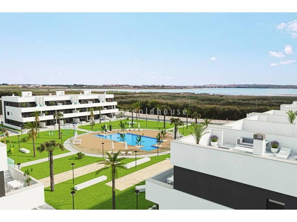 2 soveværelse Lejlighed til salg i El Raso med swimmingpool - € 222.000 (Ref: 9974478)