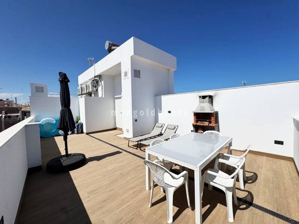 2 soveværelse Lejlighed til salg i Torrevieja med swimmingpool - € 390.000 (Ref: 9976638)