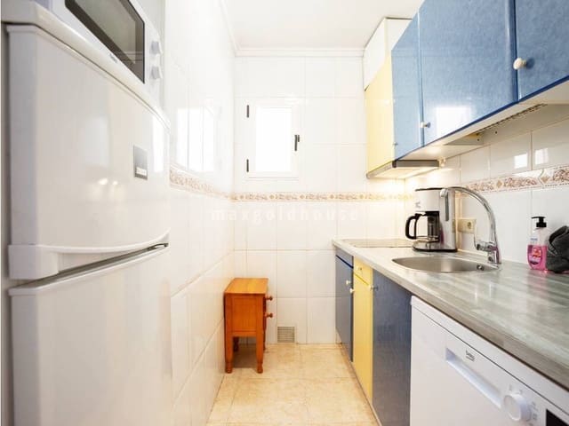 2 chambre Appartement à vendre à Torrevieja avec piscine - 125 000 € (Ref: 9980082)