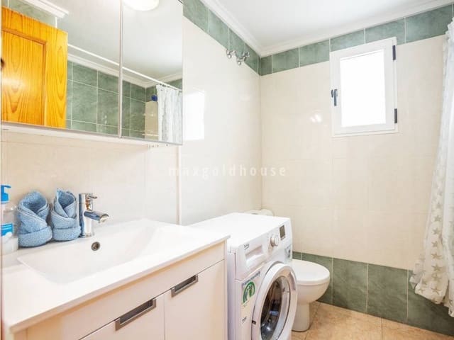 2 chambre Appartement à vendre à Torrevieja avec piscine - 125 000 € (Ref: 9980082)