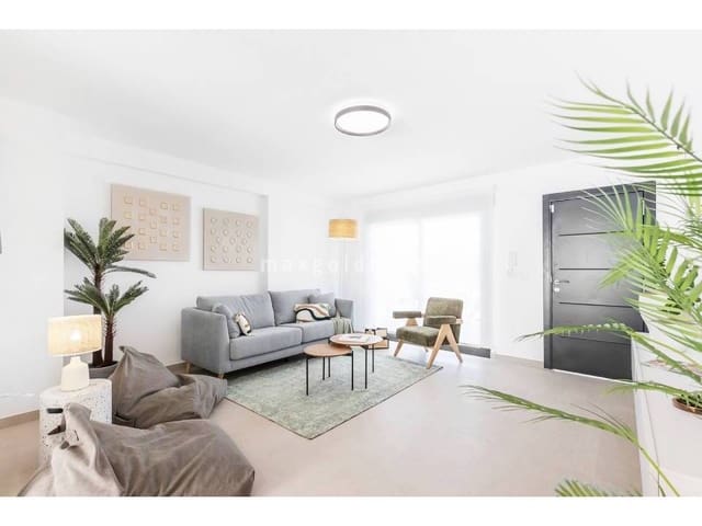 Casa de 4 habitaciones en Rafal en venta con piscina - 269.000 € (Ref: 9980091)