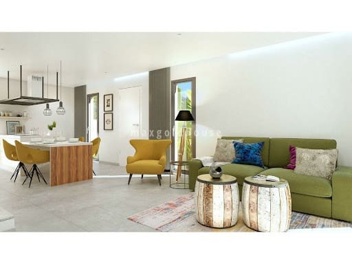 Chalet de 3 habitaciones en Daya Nueva en venta con piscina - 317.000 € (Ref: 9981684)