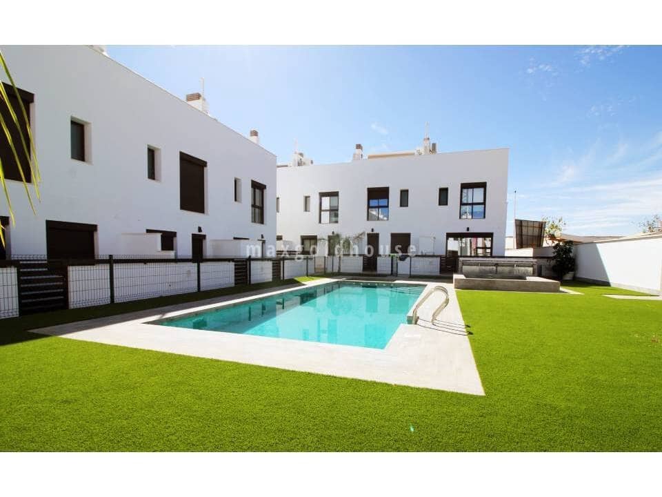 3 quarto Casa em Banda para venda em Pilar de la Horadada com piscina - 354 900 € (Ref: 9981686)