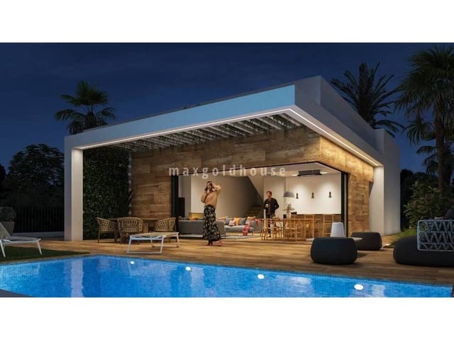 3 slaapkamer Villa te koop in Los Alcázares met zwembad - € 695.000 (Ref: 9984111)