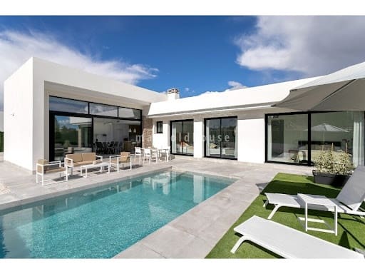 3 soveværelse Villa til salg i Calasparra med swimmingpool - € 355.000 (Ref: 9984116)