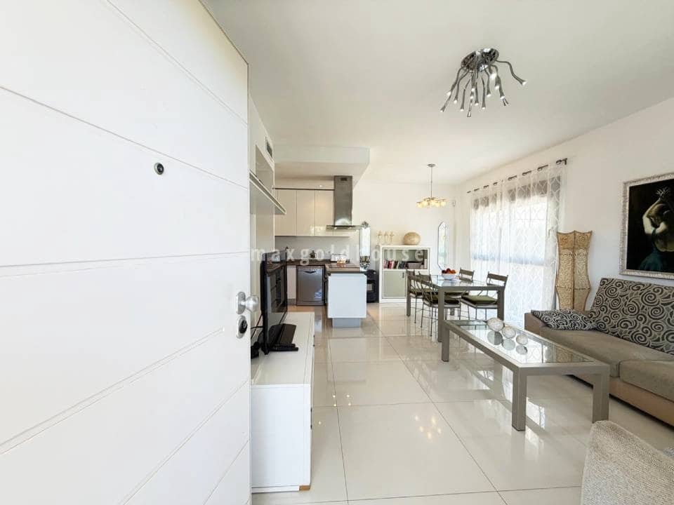 4 quarto Moradia para venda em Dona Pepa com piscina - 420 000 € (Ref: 9984118)