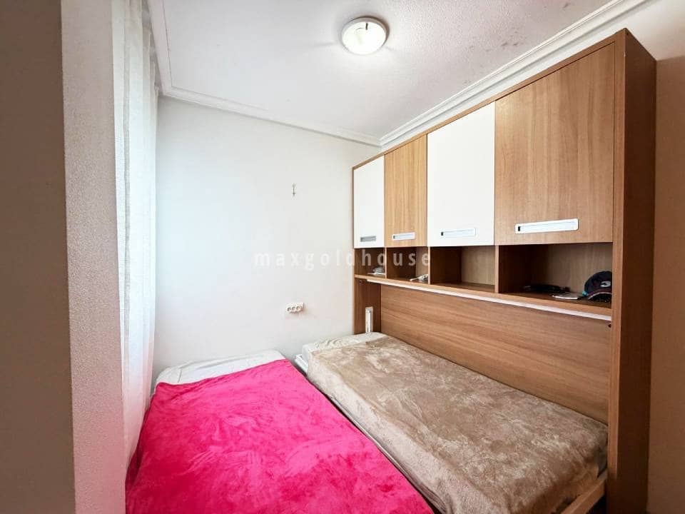 2 Zimmer Apartment zu verkaufen in Torrevieja - 179.000 € (Ref: 9986203)