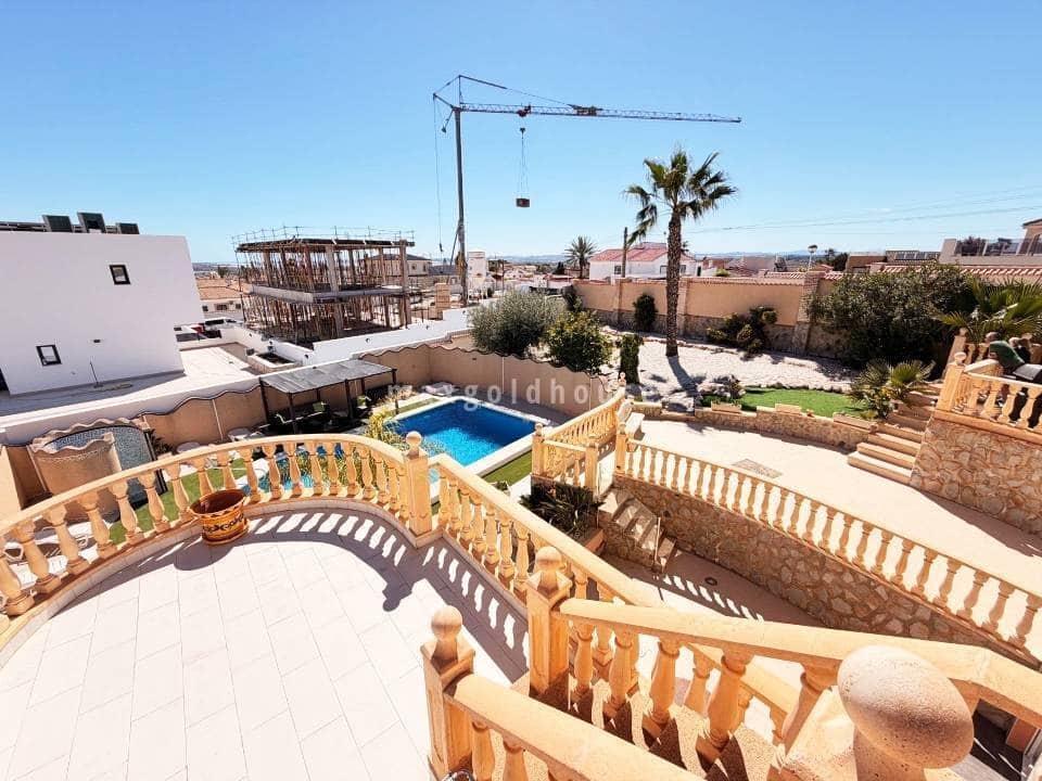 5 chambre Villa/Maison à vendre à Ciudad Quesada avec piscine - 749 900 € (Ref: 9986215)