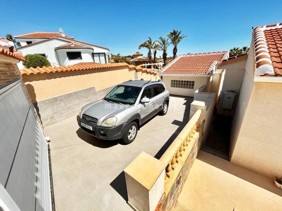 5 chambre Villa/Maison à vendre à Ciudad Quesada avec piscine - 749 900 € (Ref: 9986215)