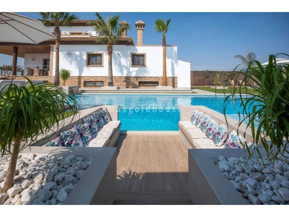 4 soveværelse Villa til salg i Avileses med swimmingpool - € 1.350.000 (Ref: 9990033)