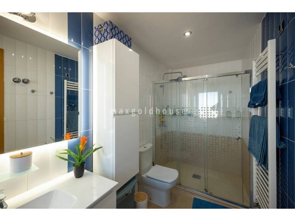 4 soveværelse Villa til salg i Avileses med swimmingpool - € 1.350.000 (Ref: 9990033)