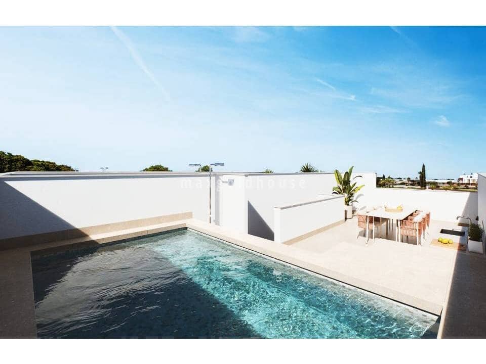 Casa de 3 habitaciones en San Pedro del Pinatar en venta con piscina - 379.000 € (Ref: 9993601)