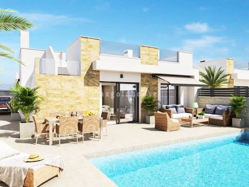 3 sypialnia Willa na sprzedaż w La Marina z basenem - 395 000 € (Ref: 9995397)