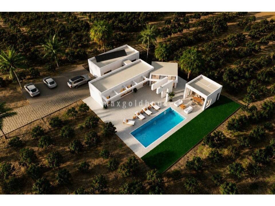 Chalet de 4 habitaciones en Benejúzar en venta con piscina - 995.000 € (Ref: 9997843)