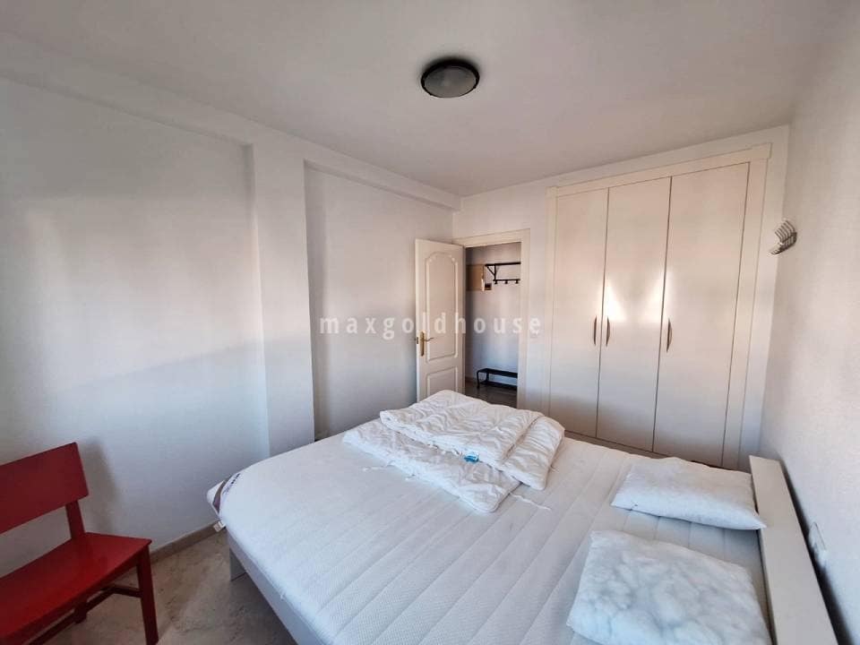 3 quarto Apartamento para venda em Villamartin com piscina - 225 000 € (Ref: 9997847)