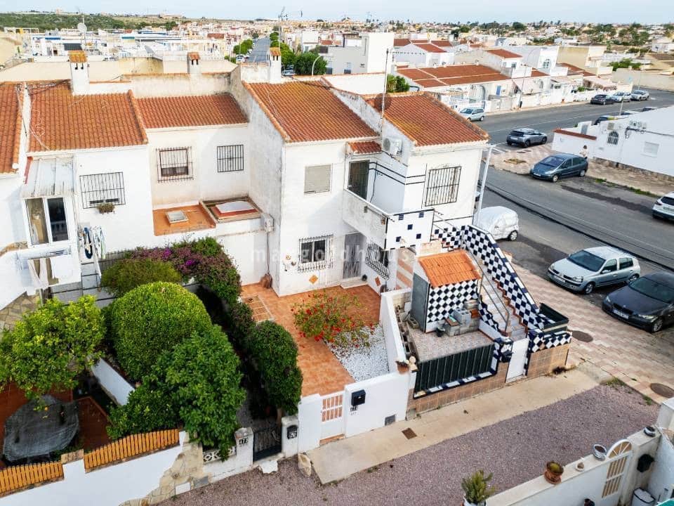 3 sovrum Lägenhet till salu i El Chaparral - 129 000 € (Ref: 9997853)