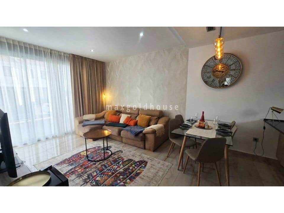 3 bedroom Villa for sale in Ciudad Quesada with pool - € 415,000 (Ref: 9997854)