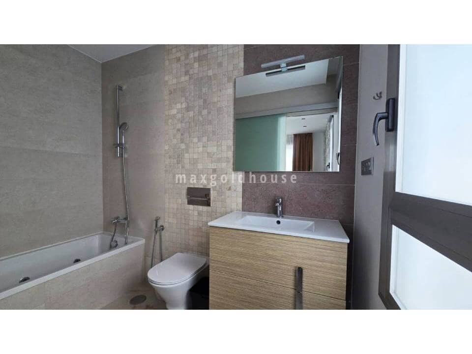 3 bedroom Villa for sale in Ciudad Quesada with pool - € 415,000 (Ref: 9997854)