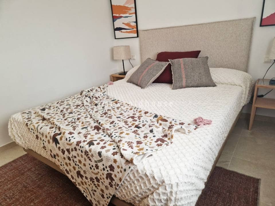 1 quarto Apartamento para venda em Avileses - 82 000 € (Ref: 9999868)