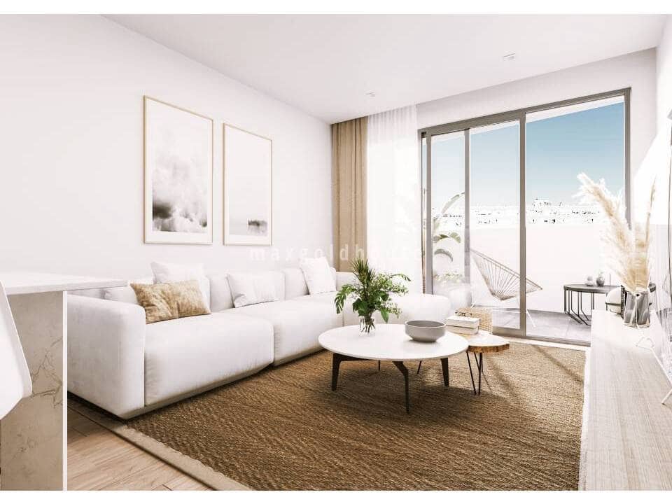 3 Zimmer Apartment zu verkaufen in Torrevieja mit Pool - 440.000 € (Ref: 9999872)