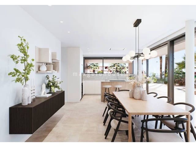 5 soveværelse Villa til salg i La Zenia, Orihuela med swimmingpool - € 3.500.000 (Ref: 9999874)