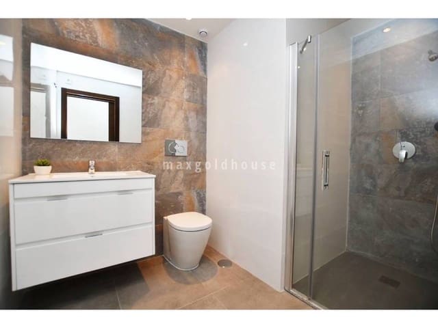 3 bedroom Apartment for sale in San Miguel de Salinas with pool - € 243,800 (Ref: 9999876)