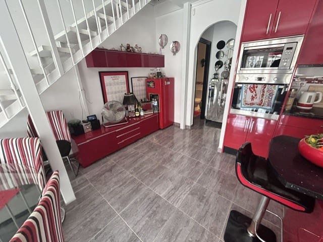 2 quarto Bungalow para venda em La Siesta - 169 995 € (Ref: 10135183)
