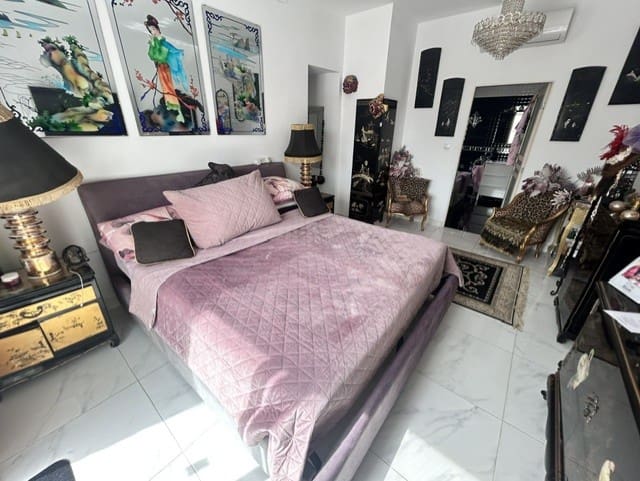 2 quarto Bungalow para venda em La Siesta - 169 995 € (Ref: 10135183)